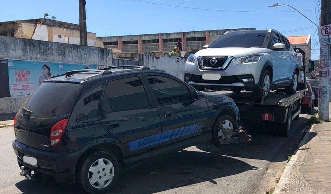 Operação combate estacionamento irregular em Maceió