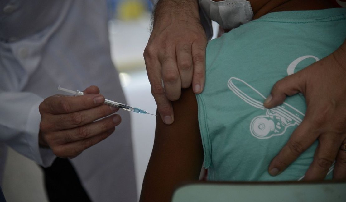 Palmeira tem 563 crianças vacinadas contra a Covid-19