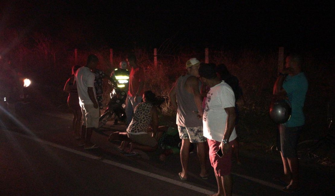 Colisão entre bicicleta e cinquentinha deixa um ferido na AL-101 Norte