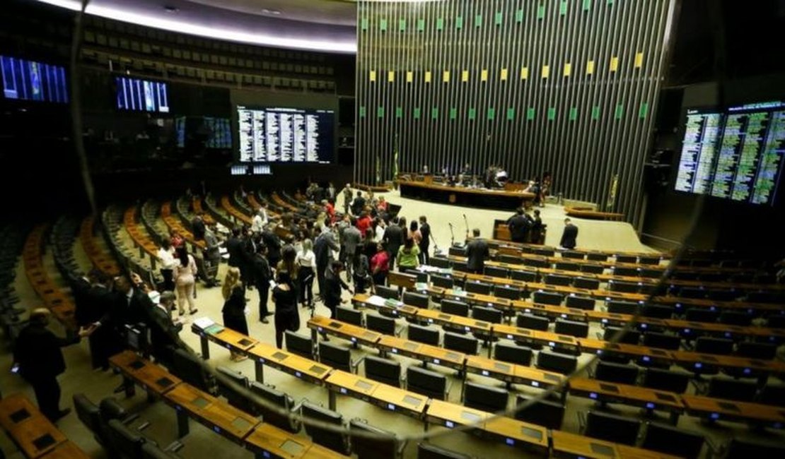 Câmara aprova em 1º turno a segunda parte da PEC dos Precatórios