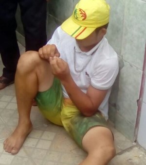 Jovem é linchado pela população após roubar celular de estudante