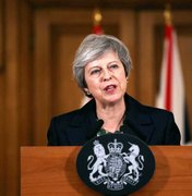 Theresa May diz que sua saída não deixará Brexit mais fácil
