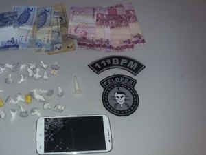 Trio é preso por tráfico de drogas e associação ao tráfico em Piaçabuçu