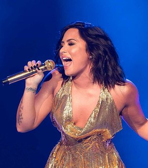 Demi Lovato teve desentendimento com coach que a ajudava a se manter sóbria, diz site
