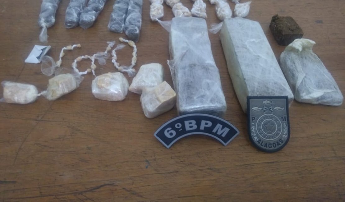 Jovem é detida suspeita de tráfico de drogas em Matriz de Camaragibe