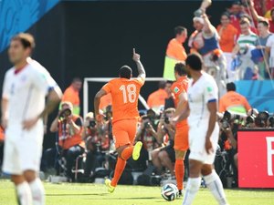 Holanda vence o Chile e termina na liderança do Grupo B