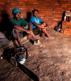 A cada cinco resgatados em trabalho escravo no Brasil, quatro são negros