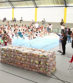 Prefeitura já entregou mais de duas mil cestas nutricionais para grávidas e nutrizes do município