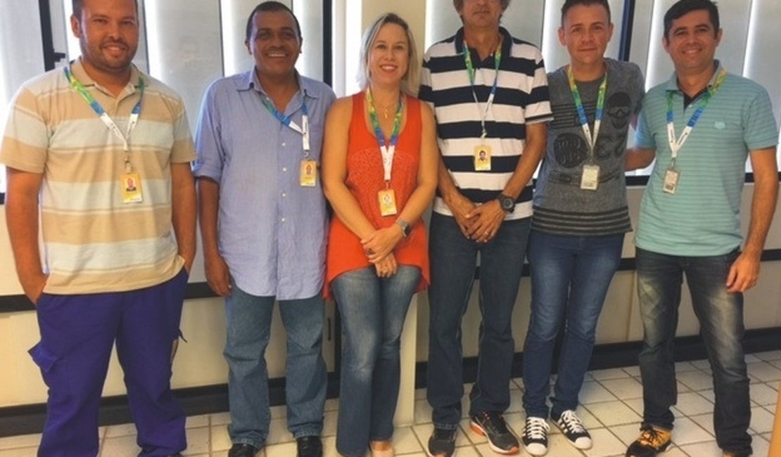 Funcionários dos Correios vão carregar a Tocha Olímpica em Alagoas
