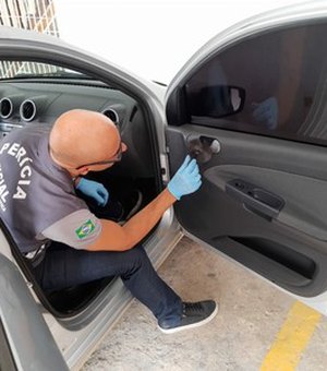 Perícia encontra digitais em carro usado em atentado contra família de ex-prefeito em São José da Laje