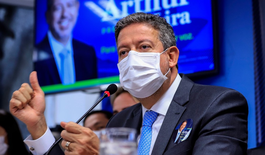 Arthur Lira inicia tour pelo Brasil em busca de apoio para eleição na Câmara