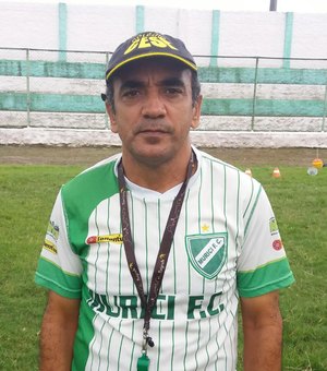 Murici divulga elenco e confirma Edson Ferreira como técnico