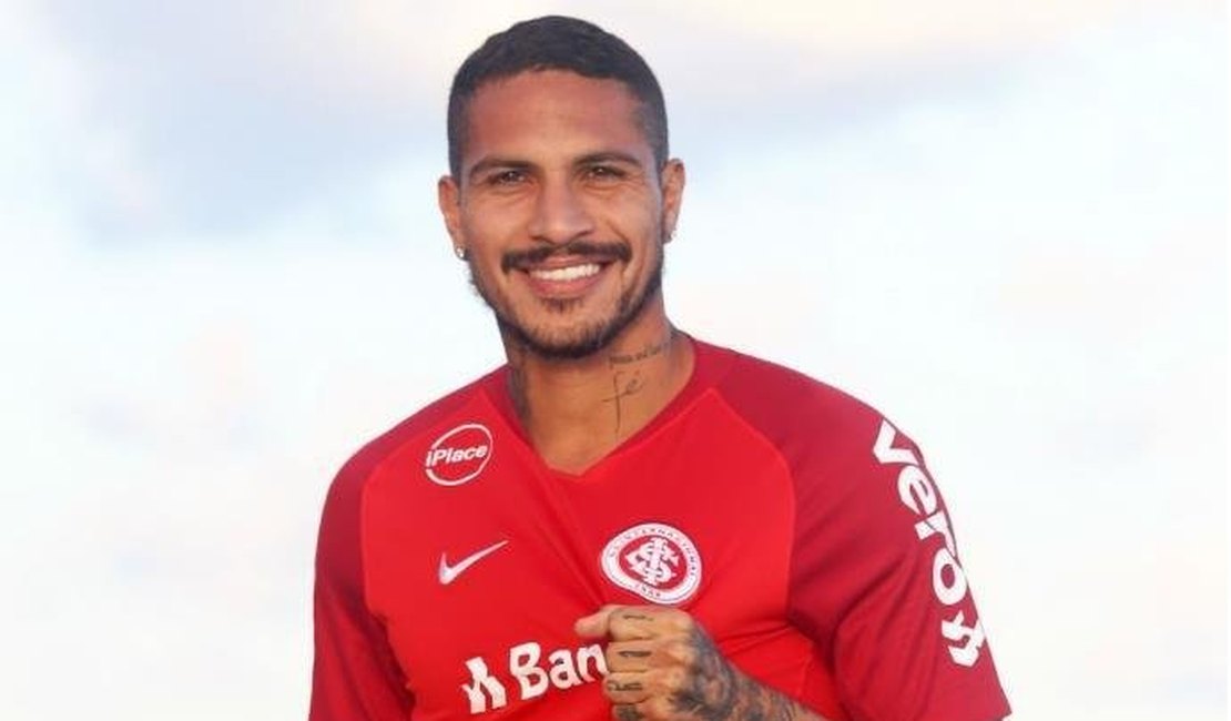 Justiça suíça revoga efeito suspensivo e Guerrero está impedido de atuar pelo Inter