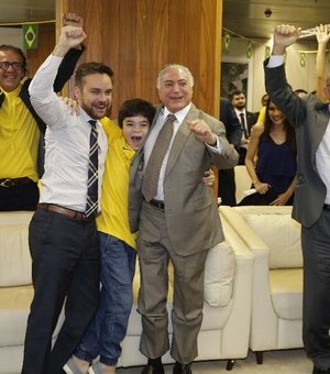 Presidente Temer comemora vitória do Brasil e diz que foi 'suada e merecida'
