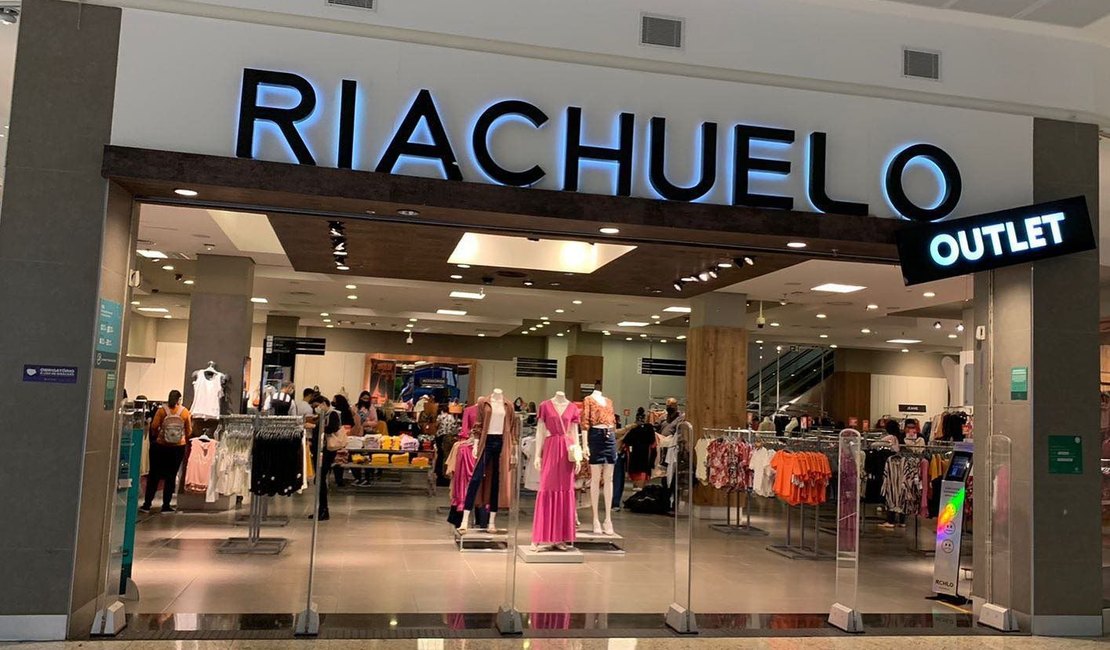 Partage Arapiraca recebe nova loja da Riachuelo Outlet com foco em promoções