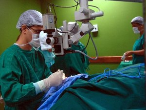 Mais de 60 pacientes esperam por cirurgia de quadril em Alagoas; a mesma de Lula