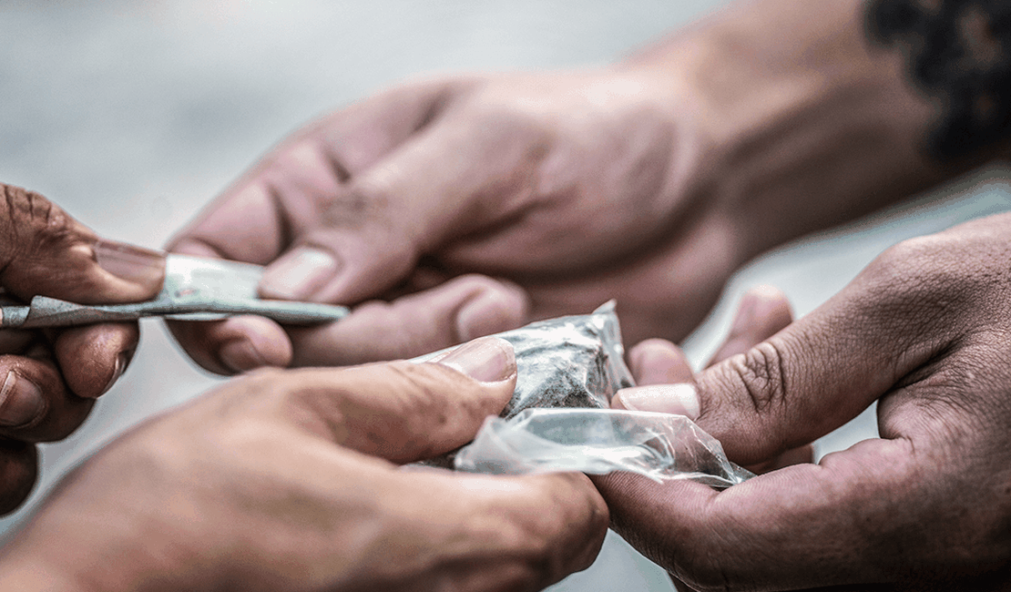 Suspeitos de tráfico de drogas são presos em ações distintas em Maceió