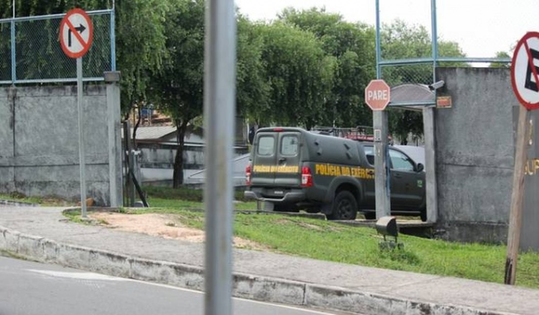 Polícia Federal faz busca em empresa que gerencia carreira de Wesley Safadão