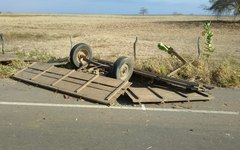 O acidente aconteceu por volta da 3h30, em uma curva nas proximidades do acesso ao município de Major Izidoro