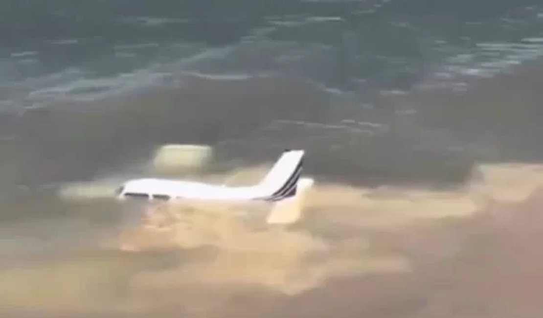 [Vídeo] Avião faz pouso de emergência após sofrer pane no Maranhão