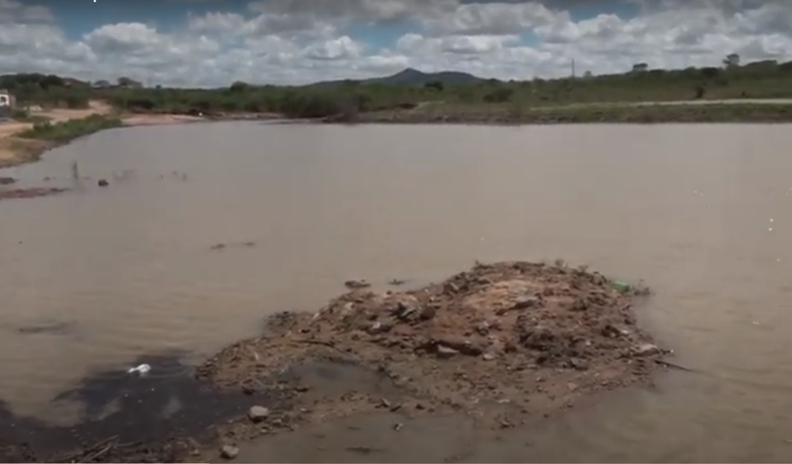 [VÍDEO] Barragem em Canapi: risco de rompimento não existe mais e foco agora é recuperar trechos danificados pela chuva