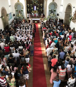 Católicos celebram festa da padroeira de Porto Calvo
