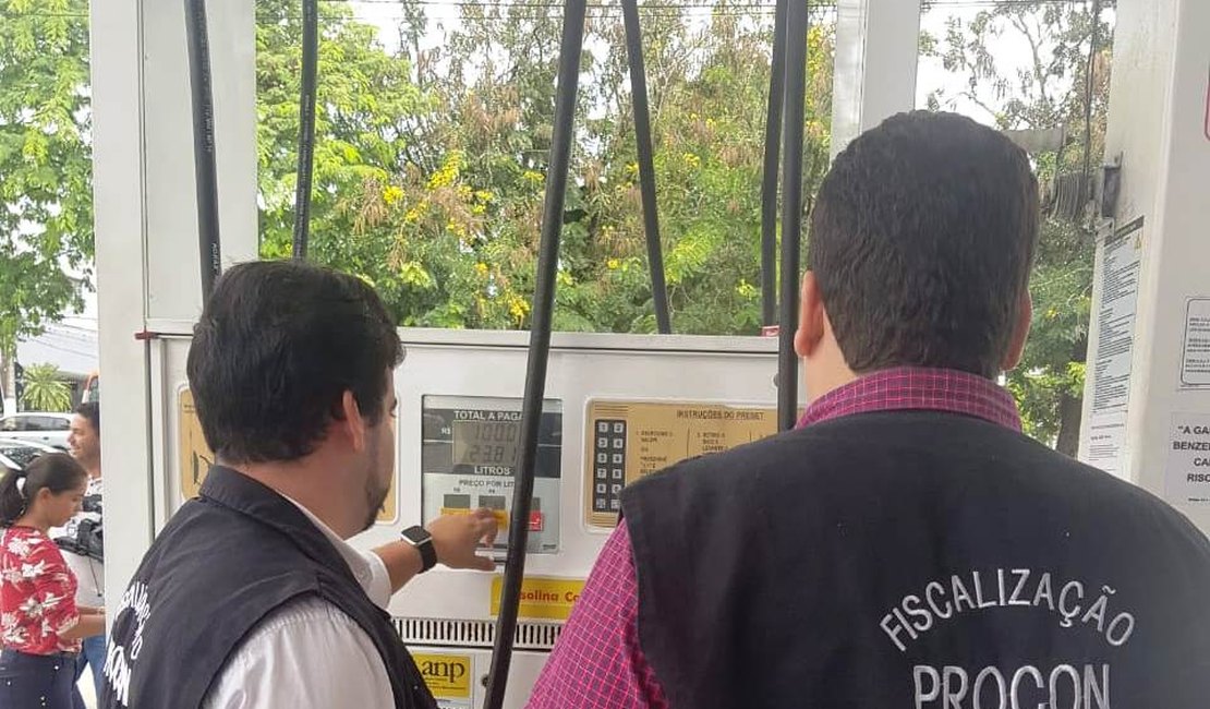 Procon apura possíveis abusos na venda de combustíveis em Maceió