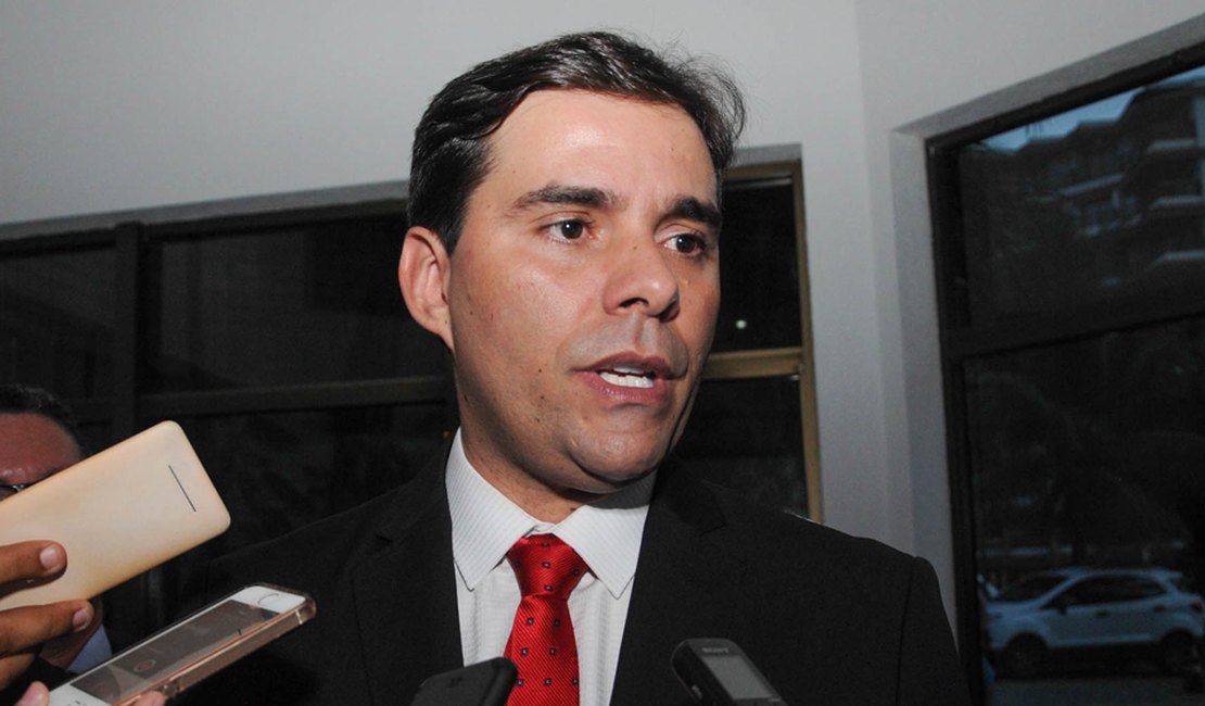 Kelmann Vieira expõe desafeto com secretário Vitor Pereira: ‘vou desmascarar suas mentiras’