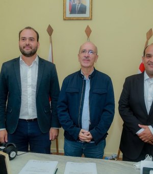 Prefeito Ronaldo Lopes empossa os novos gestores de pastas importantes na Prefeitura de Penedo