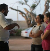 Abandonada pela classe política, comunidade do Bom Nome recebe Hector Martins de braços abertos