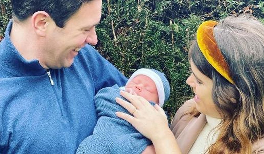 Neta da rainha Elizabeth revela nome do filho, homenagem ao príncipe Philip