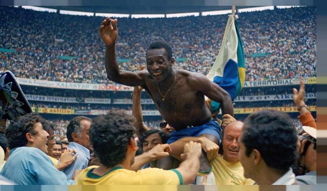 'Pelé' volta a ser estrela planetária pela Netflix