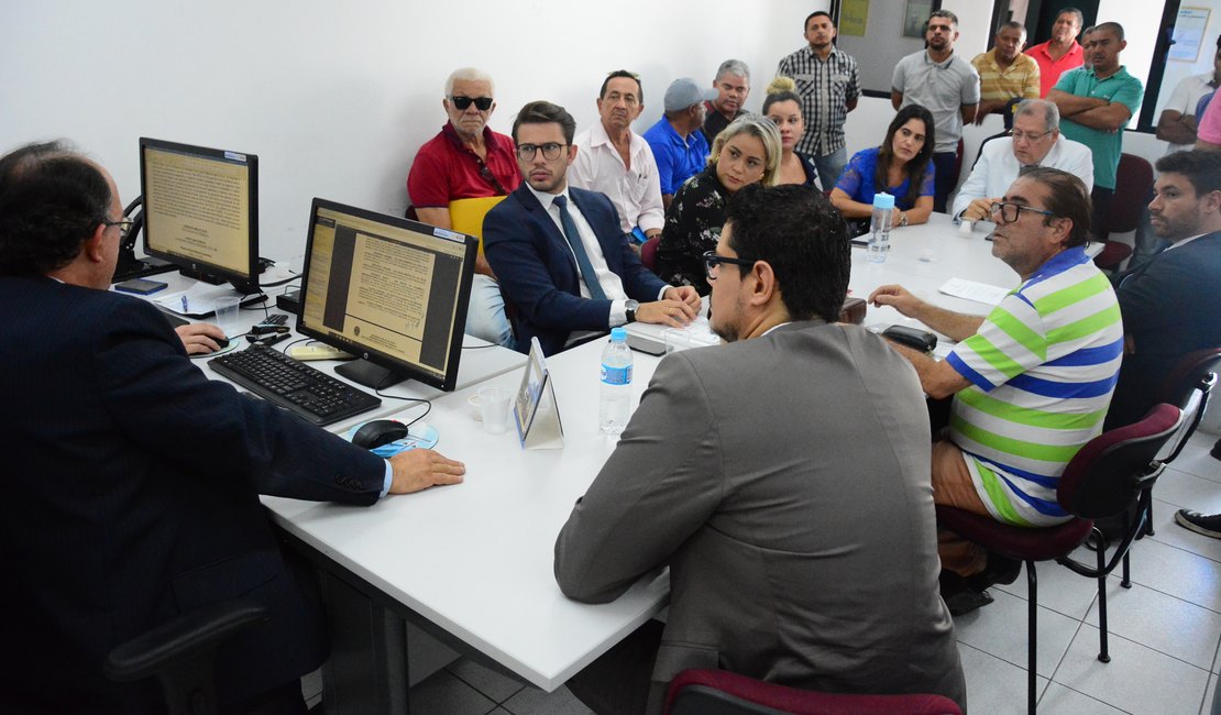Seduc iniciará pagamento a transportadores escolares nesta semana