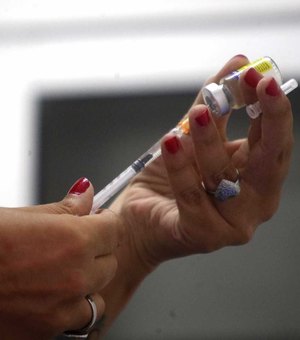 Vacinação contra gripe terá hoje 65 mil postos em todo o país
