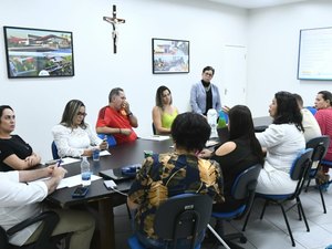Prefeito Luciano comemora inclusão de mais 37 mil arapiraquenses nos serviços de saúde