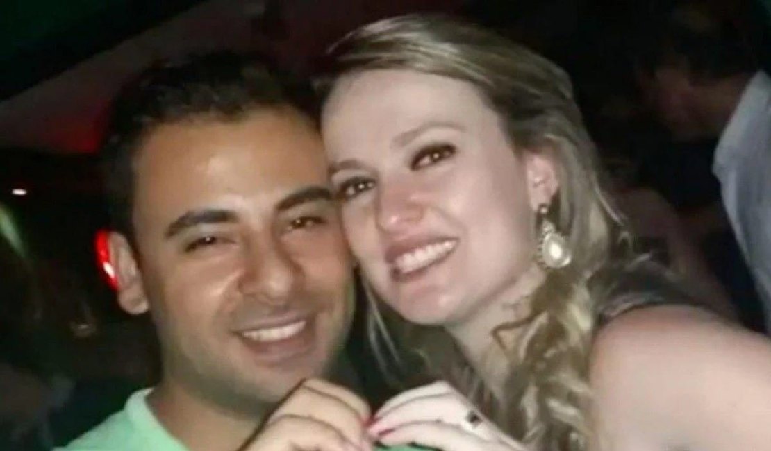 Feminicídio: Marido mata mulher a facadas por causa de futebol em SP