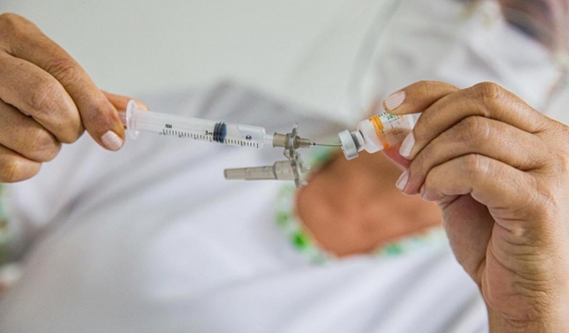 Quase 120 mil alagoanos já foram vacinados contra a Covid-19