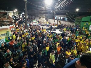 Manifestantes pró Bolsonaro se reúnem para pedir intervenção federal em Arapiraca
