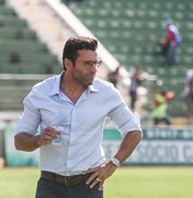 CSA confirma demissão de Alberto Valentim