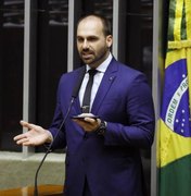 Novo líder do PSL, Eduardo Bolsonaro afasta vice-líderes ligados a Bivar