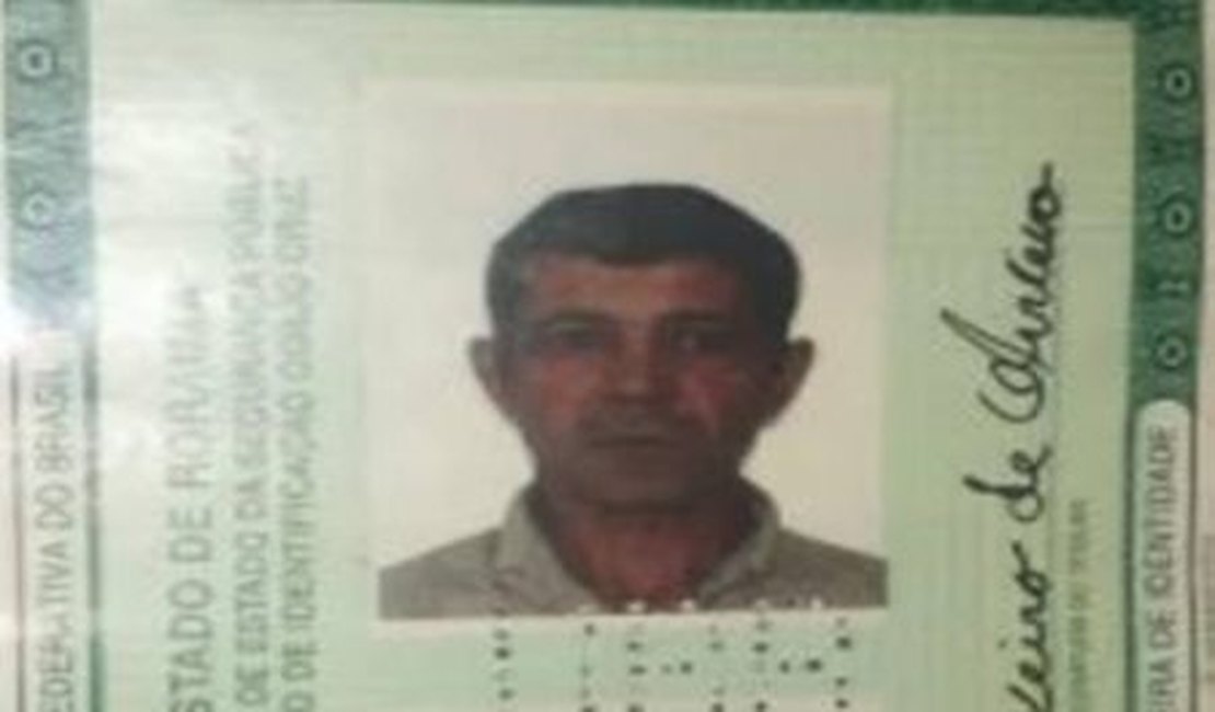 Homem morre após ser atingido por árvore que ele mesmo podava