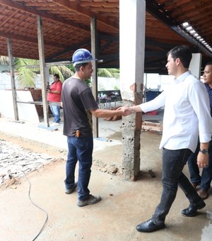 Obras de manutenção predial da Escola Petronila de Gouveia estão avançadas
