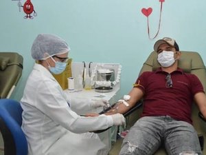 Em Arapiraca: Hemoal realiza coleta de sangue na Praça Marques da Silva até às 16h desta terça (27)