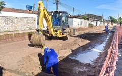 Obras de saneamento, drenagem e pavimentação no Aeroclube