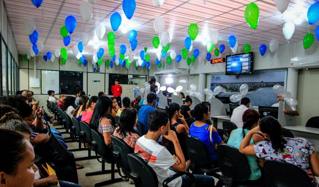 Sine abre seleção para mais de 170 vagas de emprego em Maceió