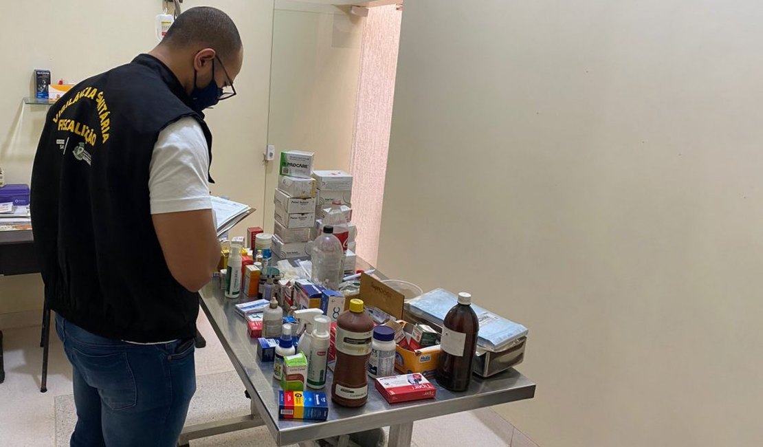 Mais de 200 medicamentos veterinários vencidos foram apreendidos em petshop em Arapiraca