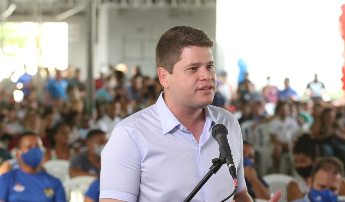 Geração de emprego e renda dentre outras propostas, foram apresentadas por Davi Davino