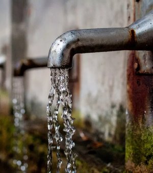 Moradores da Chã do Pilar relatam falta de água há três dias