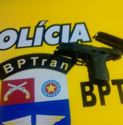 Suspeito morre após troca de tiros com a polícia na parte alta de Maceió