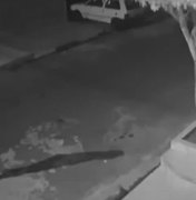Homem furta automóvel no Conjunto Graciliano Ramos durante a madrugada